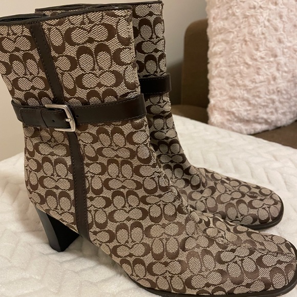 Coach heel booties - Picture 2 of 14